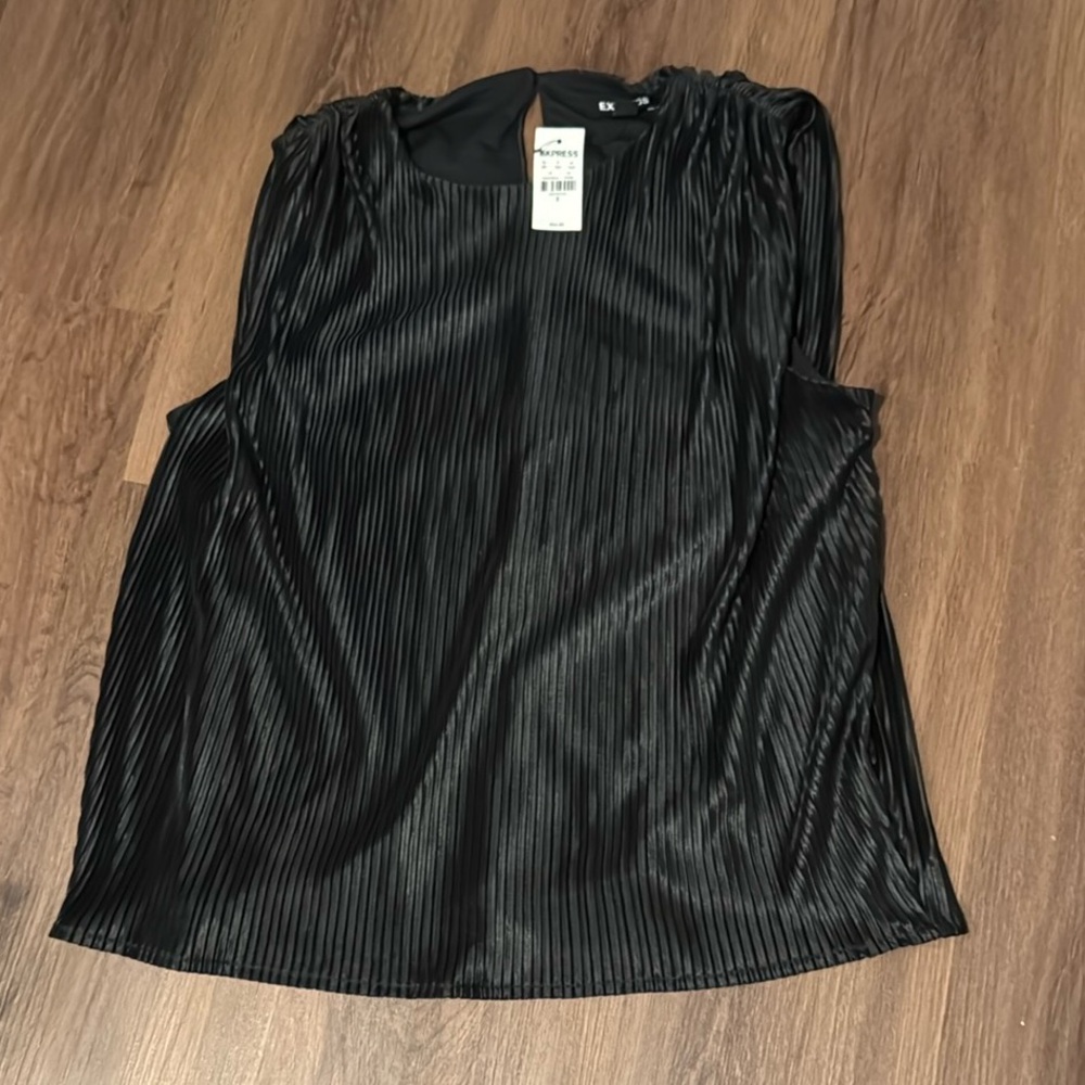 Express metallic black crew neck pleated ruched sleeveless blouse top